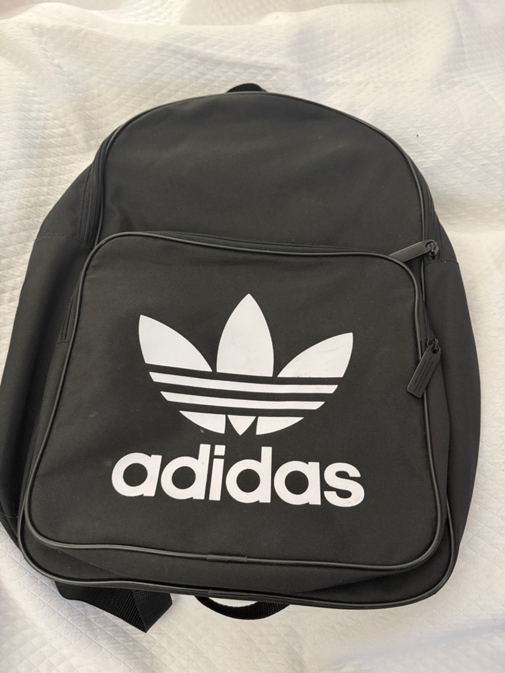 Adidas Originals Trefoil Backpack – Classic Retro Streetwear Like New!